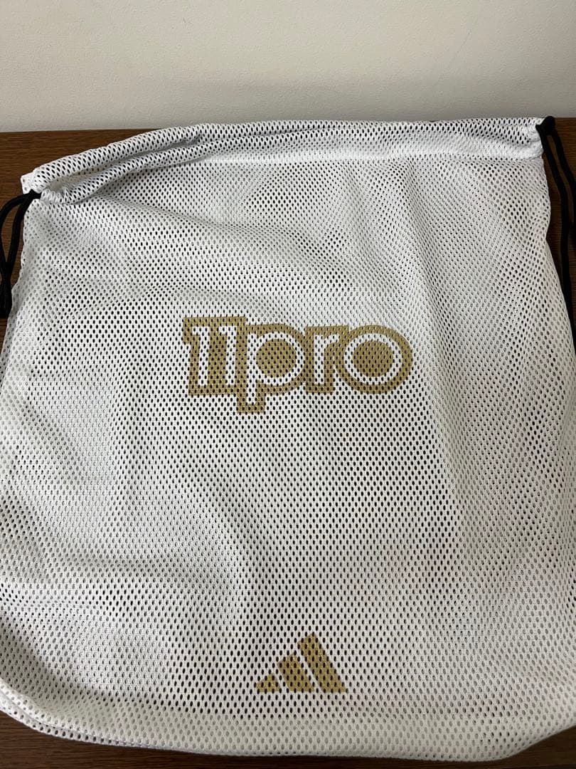 新品未使用　11pro クロースモデル