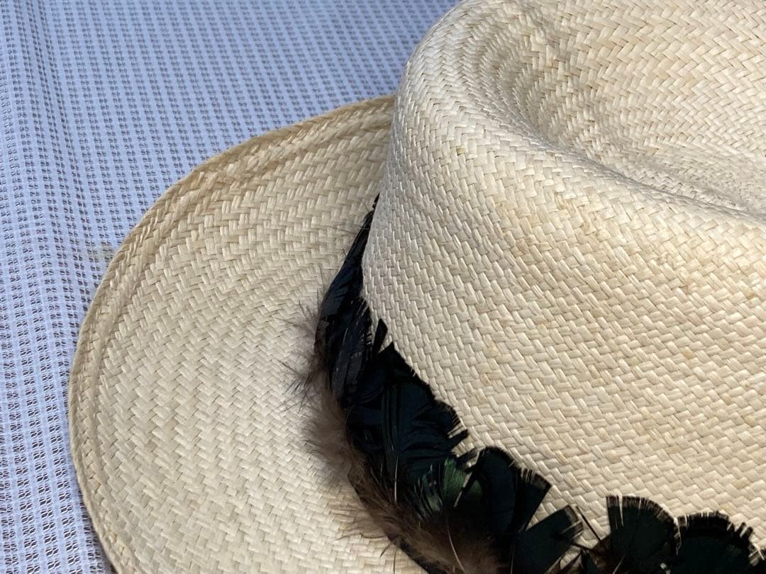 メンズ　超高級　帽子　パナマハット　ベージュ　羽毛リボン　ニードルス　エクアドル