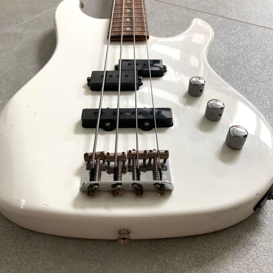 Fernandes Limited Edition ホワイト 4弦エレキベース