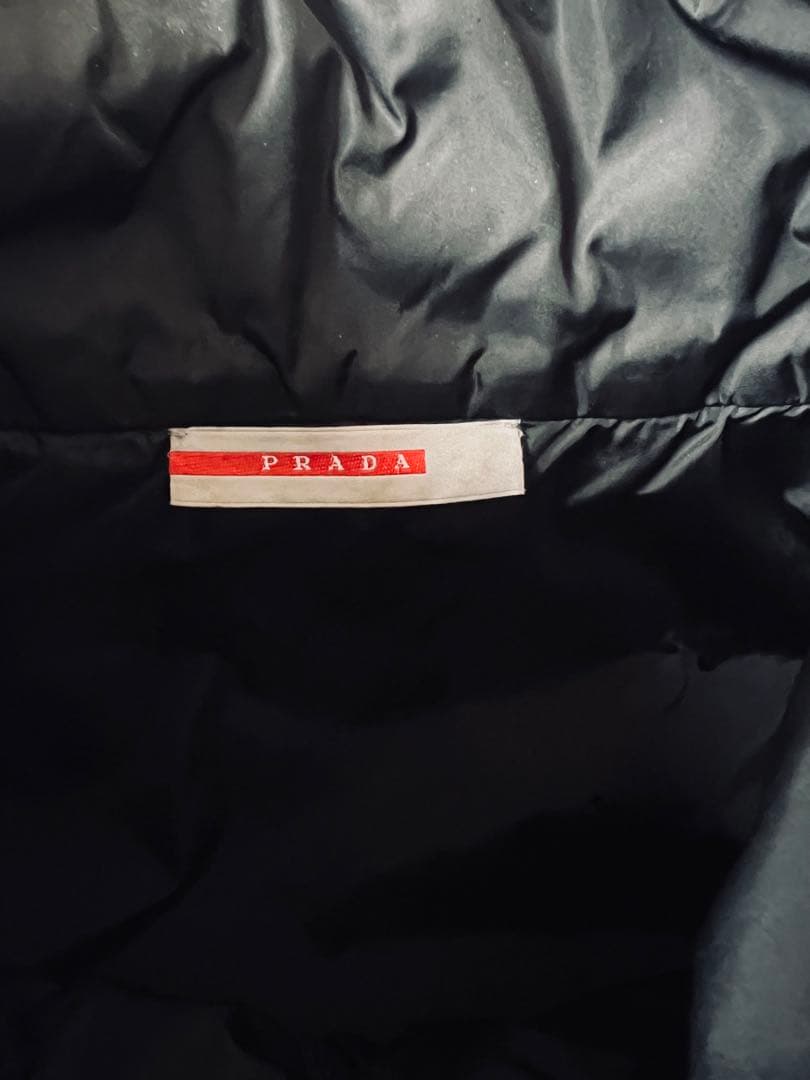 【美品】PRADA プラダ　中綿ベスト スタンドカラー　ブラック