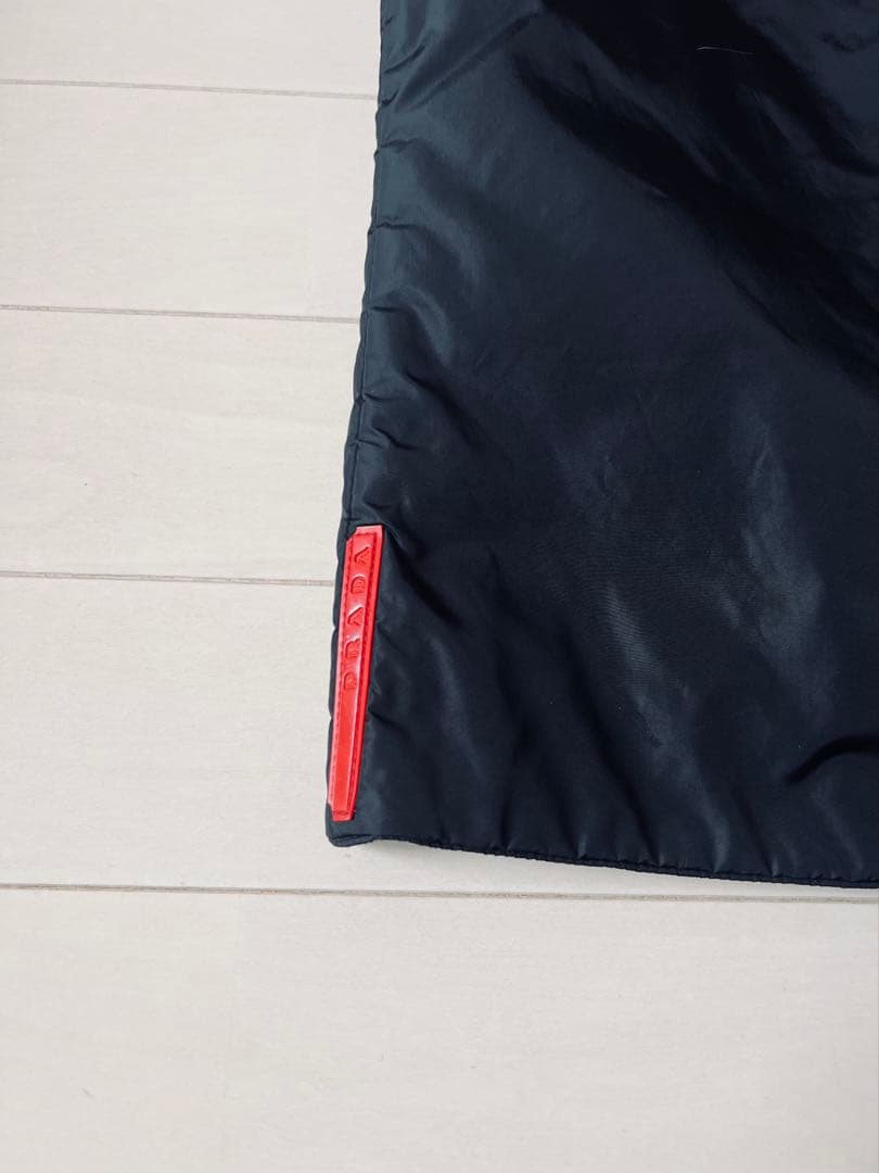 【美品】PRADA プラダ　中綿ベスト スタンドカラー　ブラック