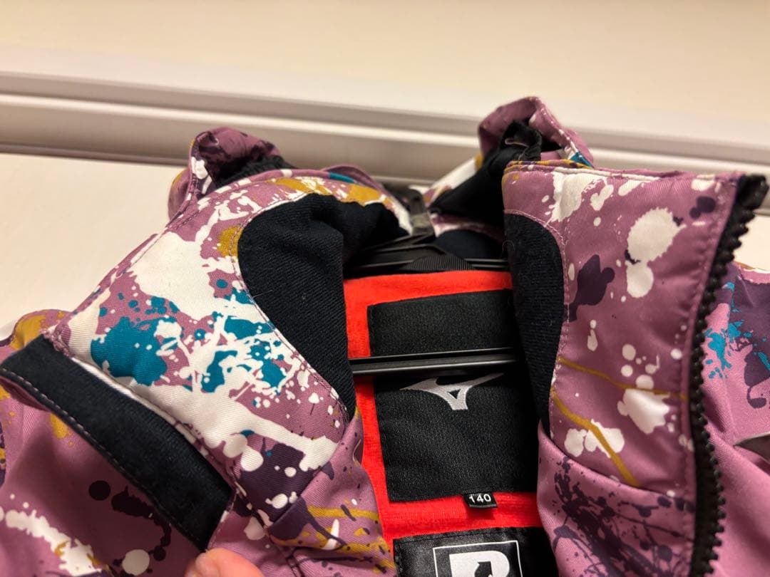 ［シーズンオフ近し　値下げ】ミズノ　スキーウェア140 ジャケットとパンツ