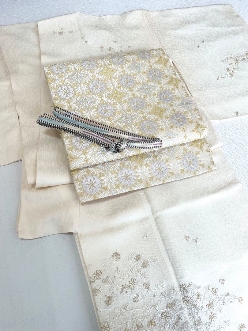 可憐な総刺繍 訪問着 ◇正絹 ホワイト裄長トールサイズ