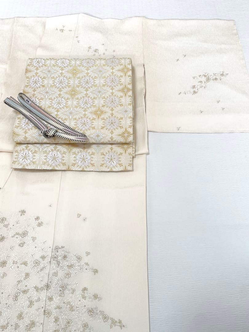 可憐な総刺繍 訪問着 ◇正絹 ホワイト裄長トールサイズ