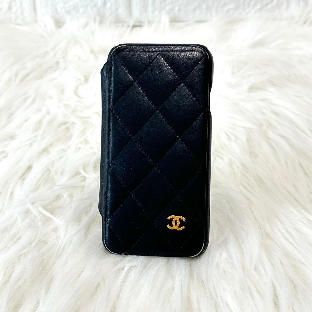 CHANEL シャネル スマホケース iPhone SE マトラッセ ブラック