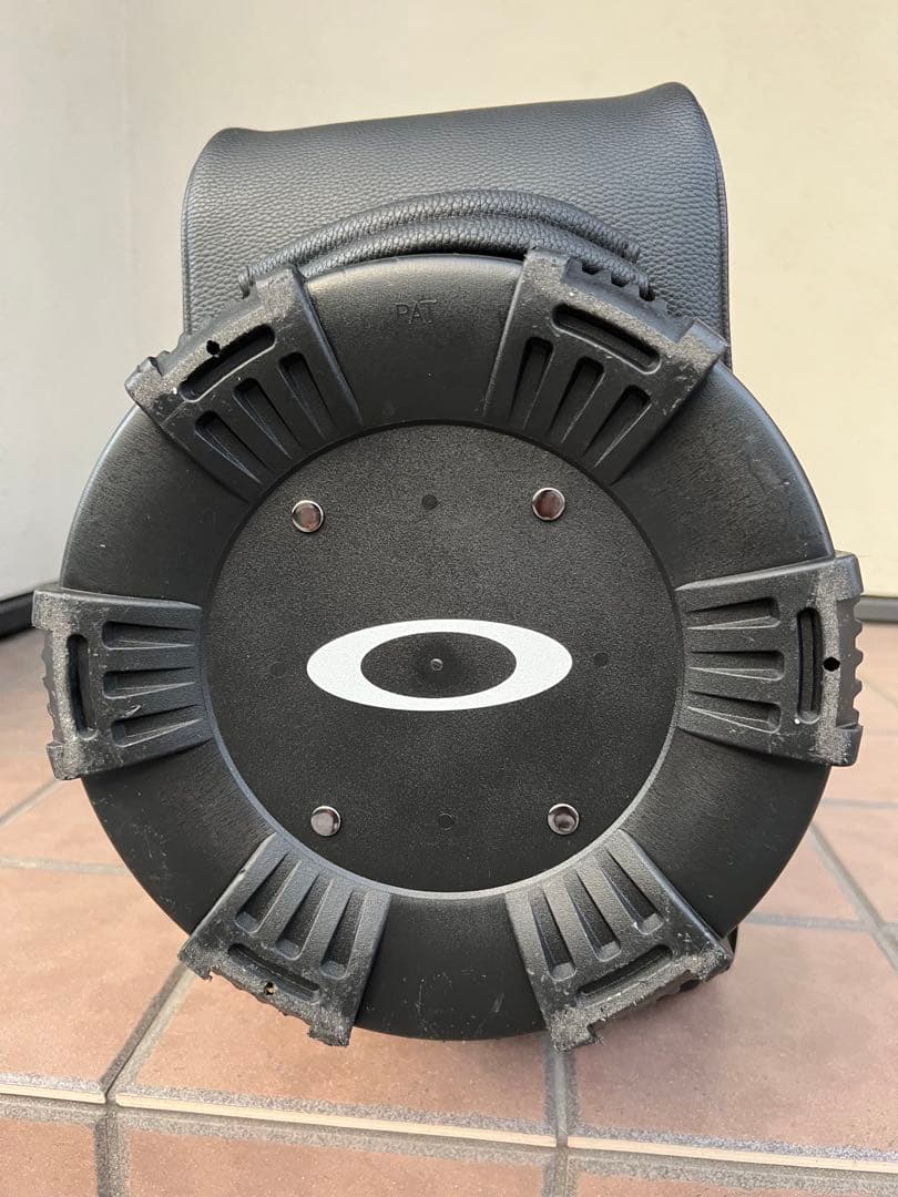 オークリー　Oakley キャディバッグ ブラック ドラゴンロゴ