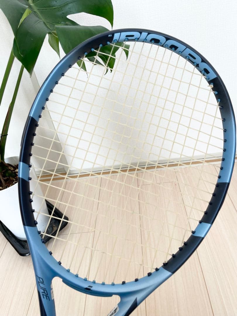 ✨ピュアドライブチーム✨バボラ 現行モデル美品ラケット✨G1