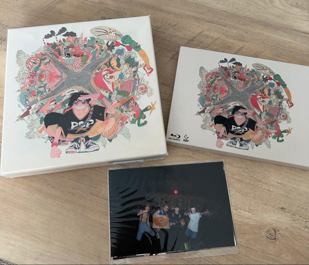 NEE 初回限定盤+グッズ