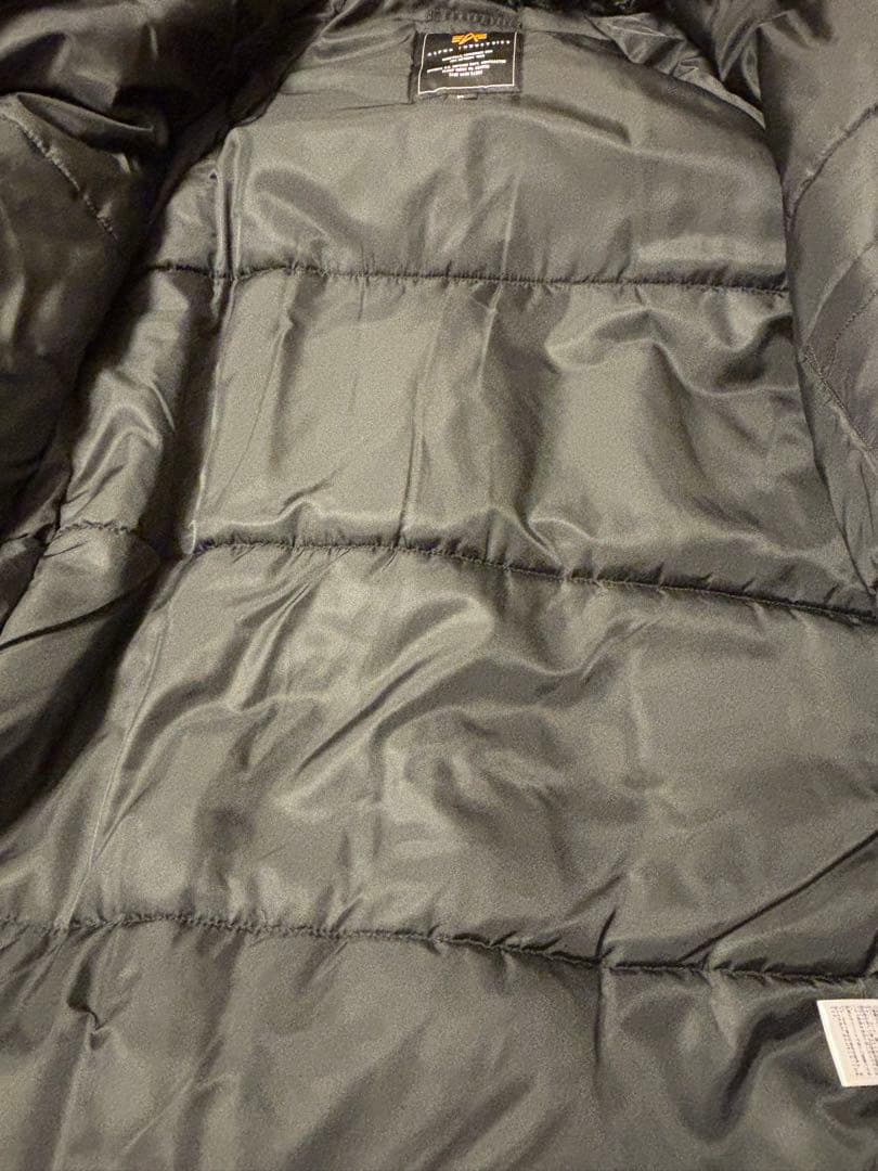 試着のみ美品　ALPHA アルファインダストリーズn3b ブラック