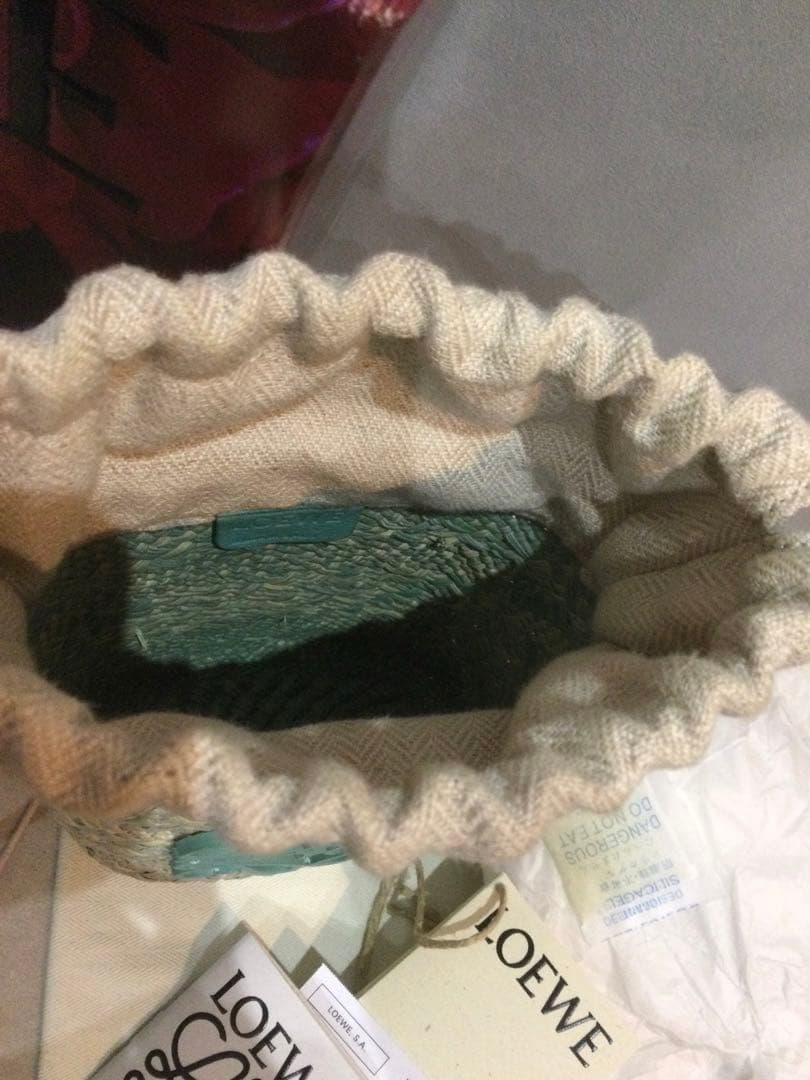 meg様　ロエベ アナグラムスクエアポケット イラカヤシ&カーフ