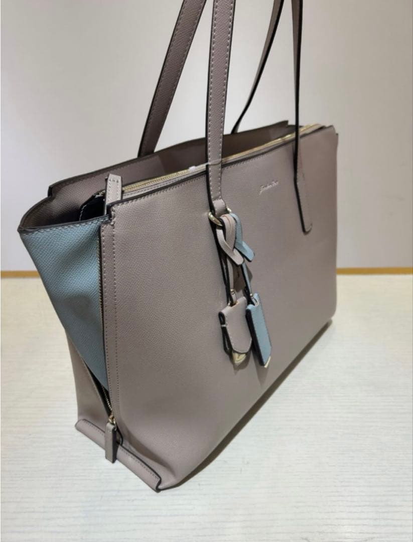 Jewelna Rose OLバッグ・セレム 横型トートバッグ A4グレージュ