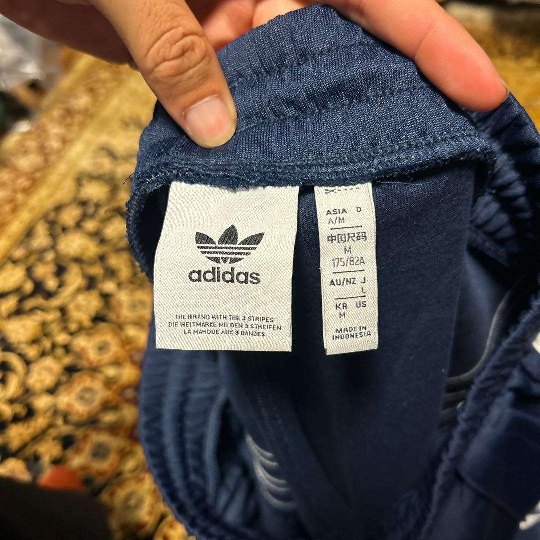 アディダストラックパンツ　フレアパンツ　ストレート　00s