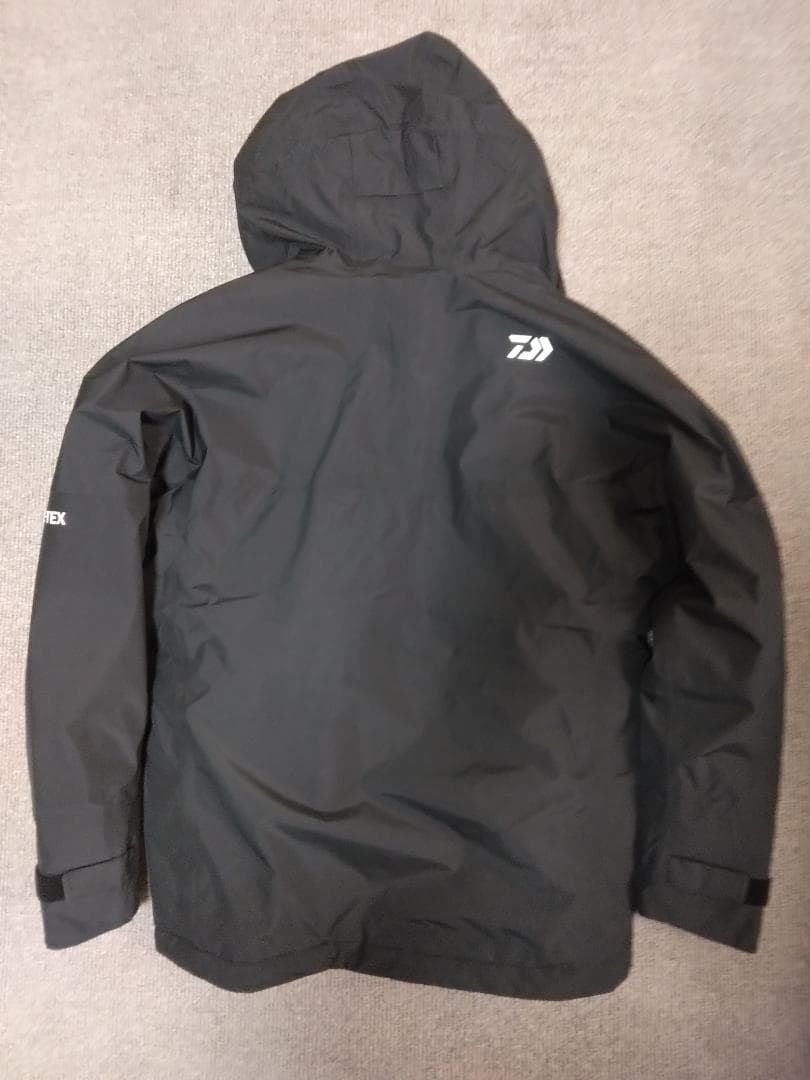 ダイワ GORE-TEX バーサタイルウィンタースーツ DW-1925 (L)