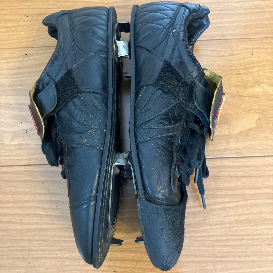 野球 右利きピッチャー仕様 ブラック・スパイク・シューズ サイズ: 26.5cm