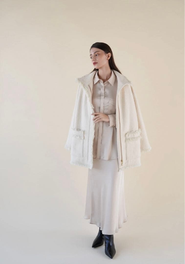 ジャケット・アウター Acka. stand collar fringe coat