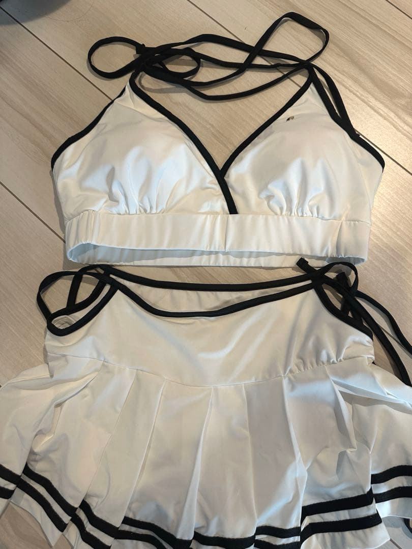 Andmary Coco pleats swimwear White 水着