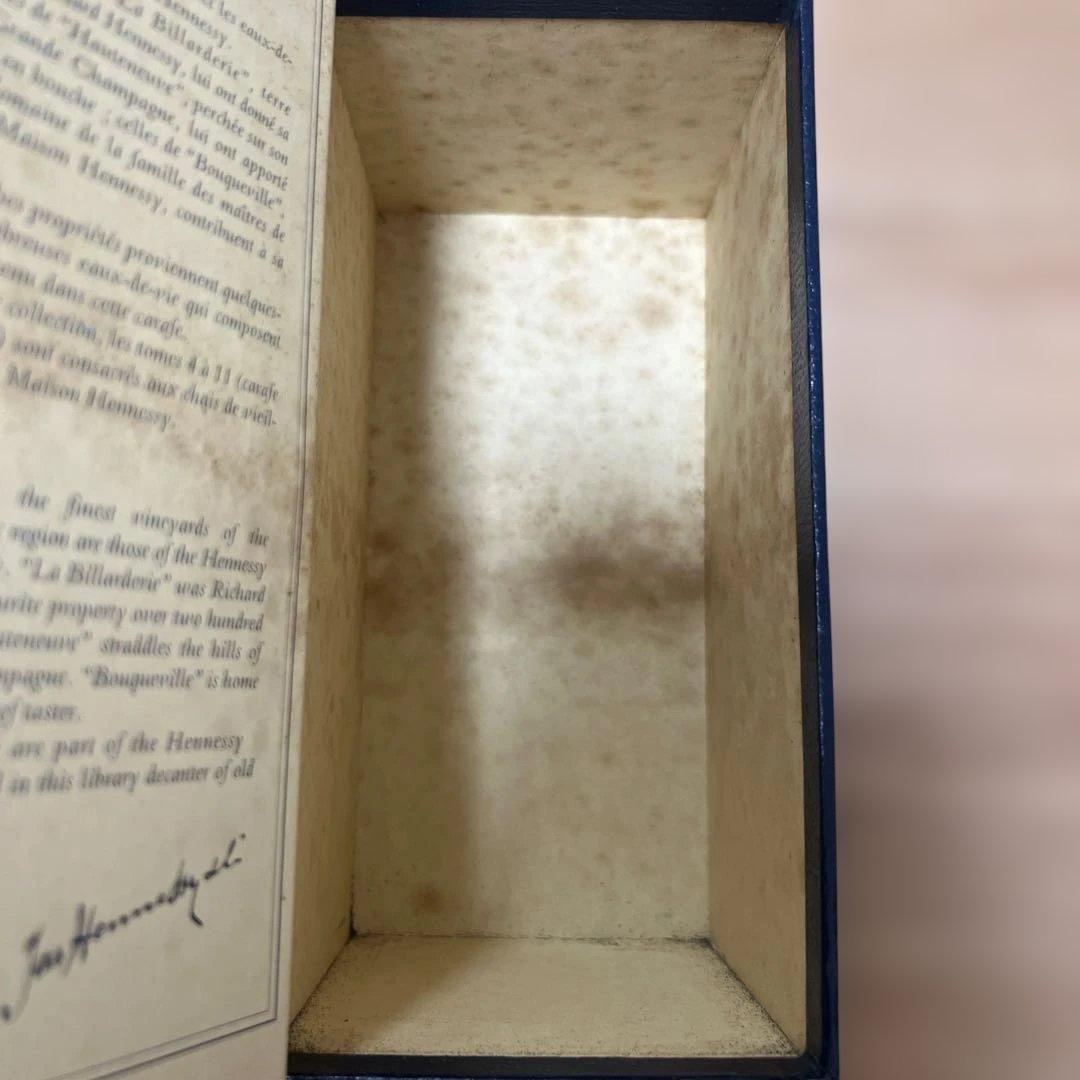 未開封✨️Hennessy コニャック 0.701L 40%