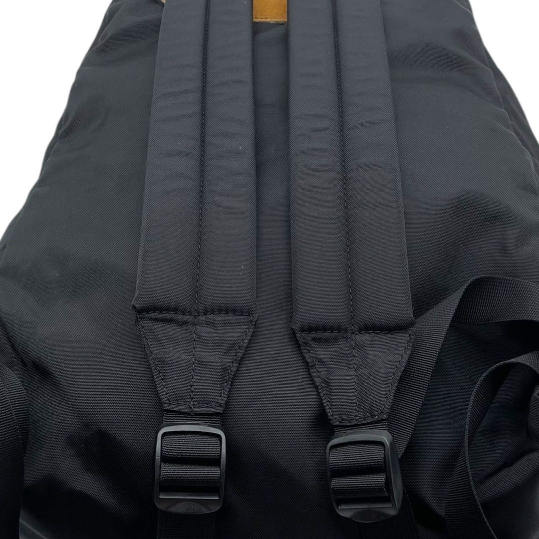 未使用級✨エルベシャプリエ 978N ナイロンデイバッグ リュック 黒