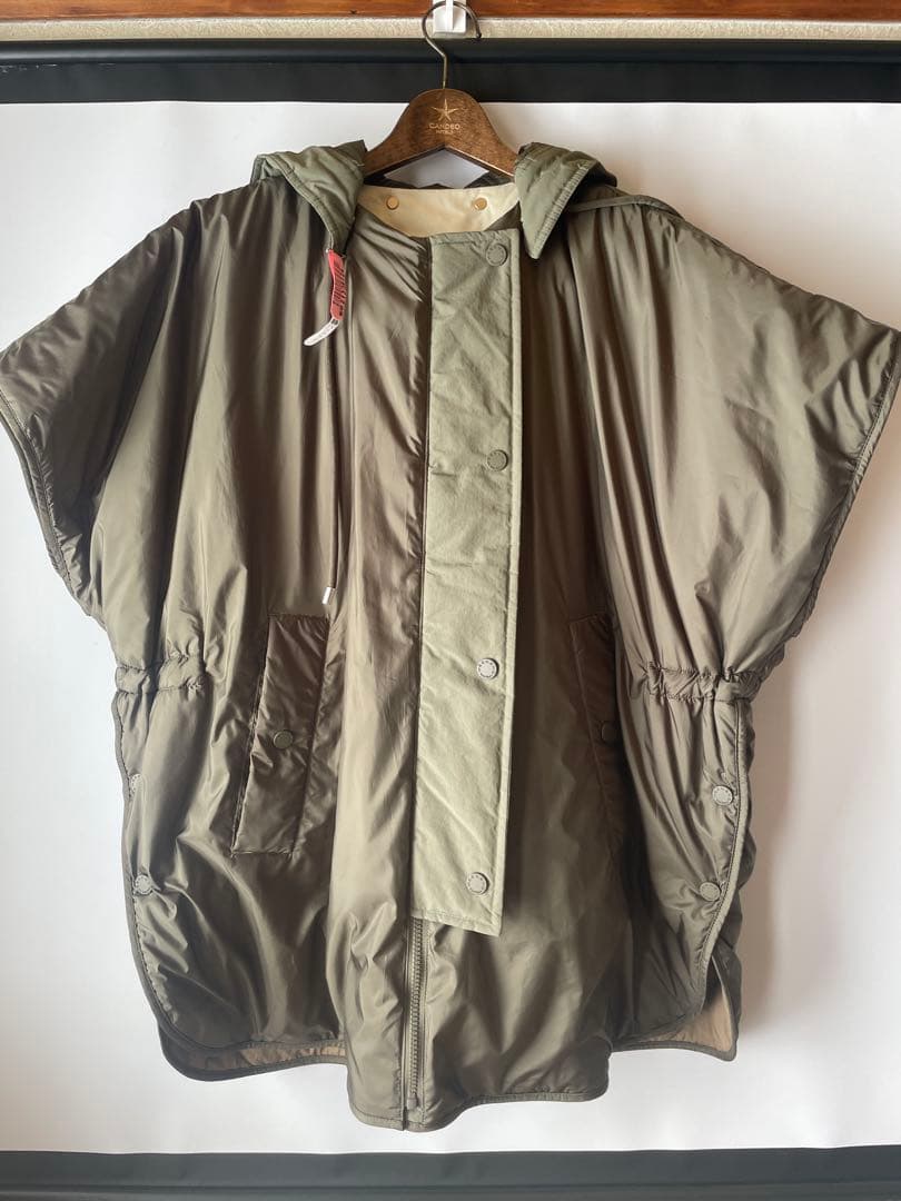 Weekend MaxMara ポンチョ　ケープコート ジャンパー