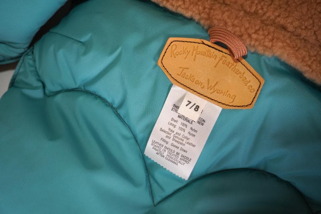 ▢Rocky Mountain ▢ロッキーマウンテンフェザーベッド　ダウンベスト