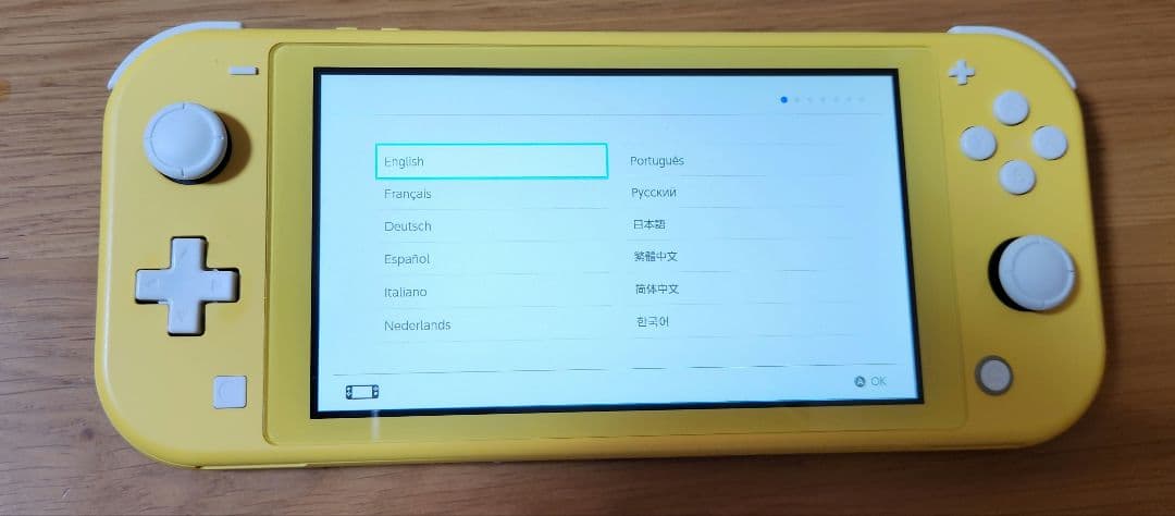 Nintendo Switch Lite イエロー microSDカード付き