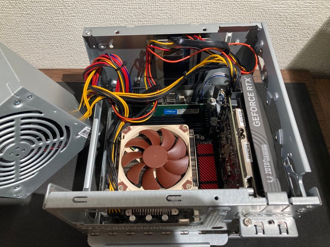自作PC DeskMeet X300/5700X/32GB/RTX4060