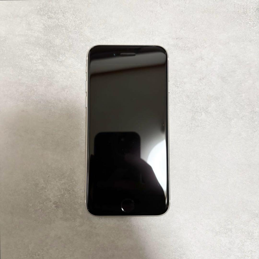 【美品】iPhone SE 第3世代 64GB バッテリー100％ SIMフリー