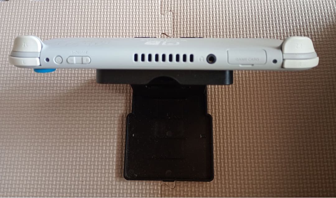 ぽて【中古】Nintendo Switch Lite ザシアン・ザマゼンタ