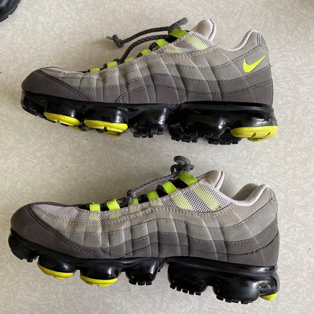 NIKE AIR ヴェイパーマックス95
