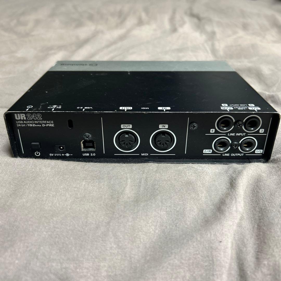 Steinberg UR242 USBオーディオインターフェイス