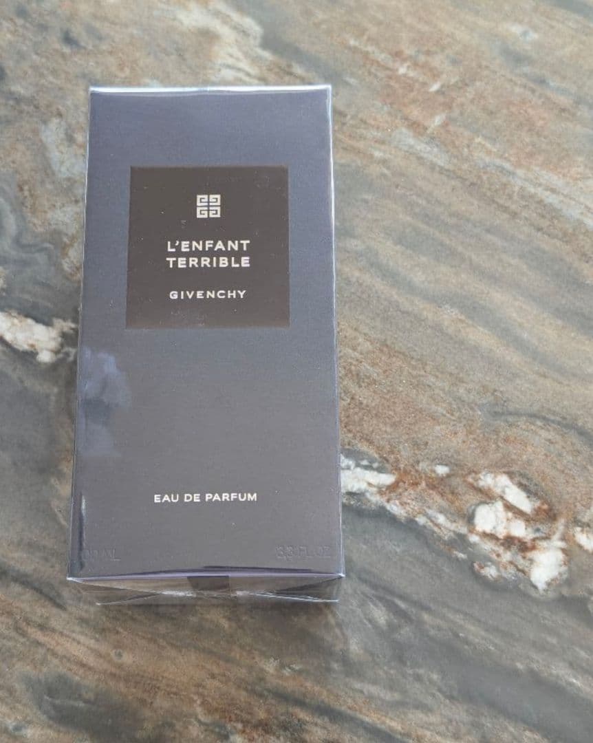新品 Givenchy L'Enfant Terrible 100テリブル 香水