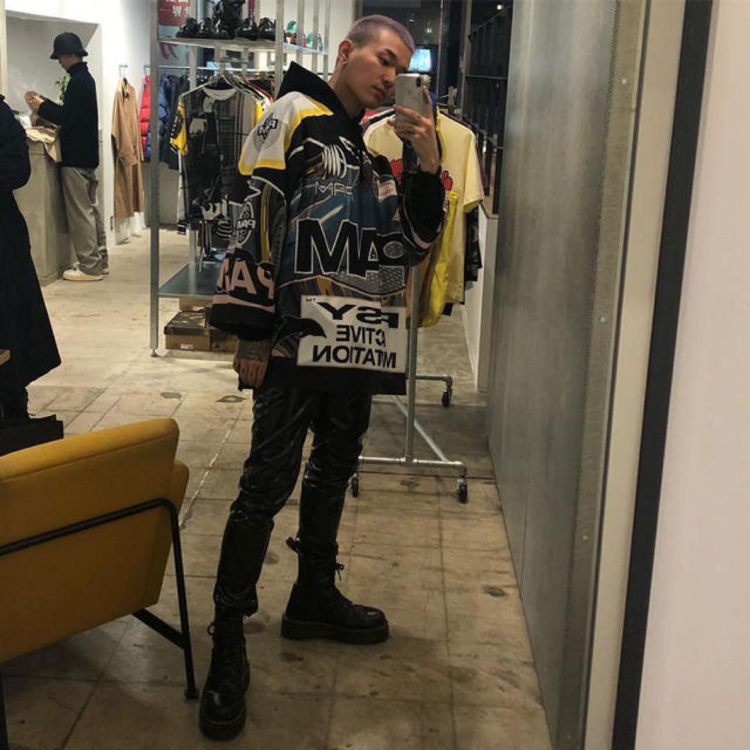 PAM PERKS AND MINI ホッケーシャツ