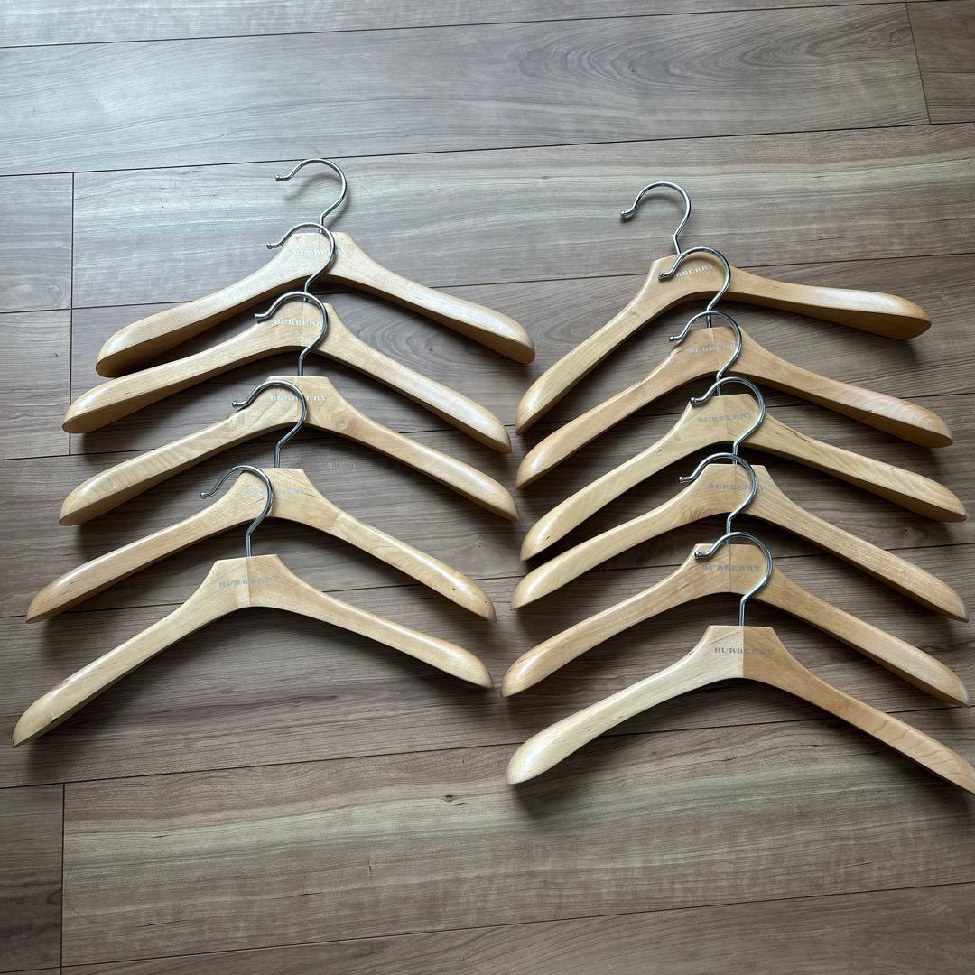 バーバリー 木製衣類ハンガー 5本セット 約43cm