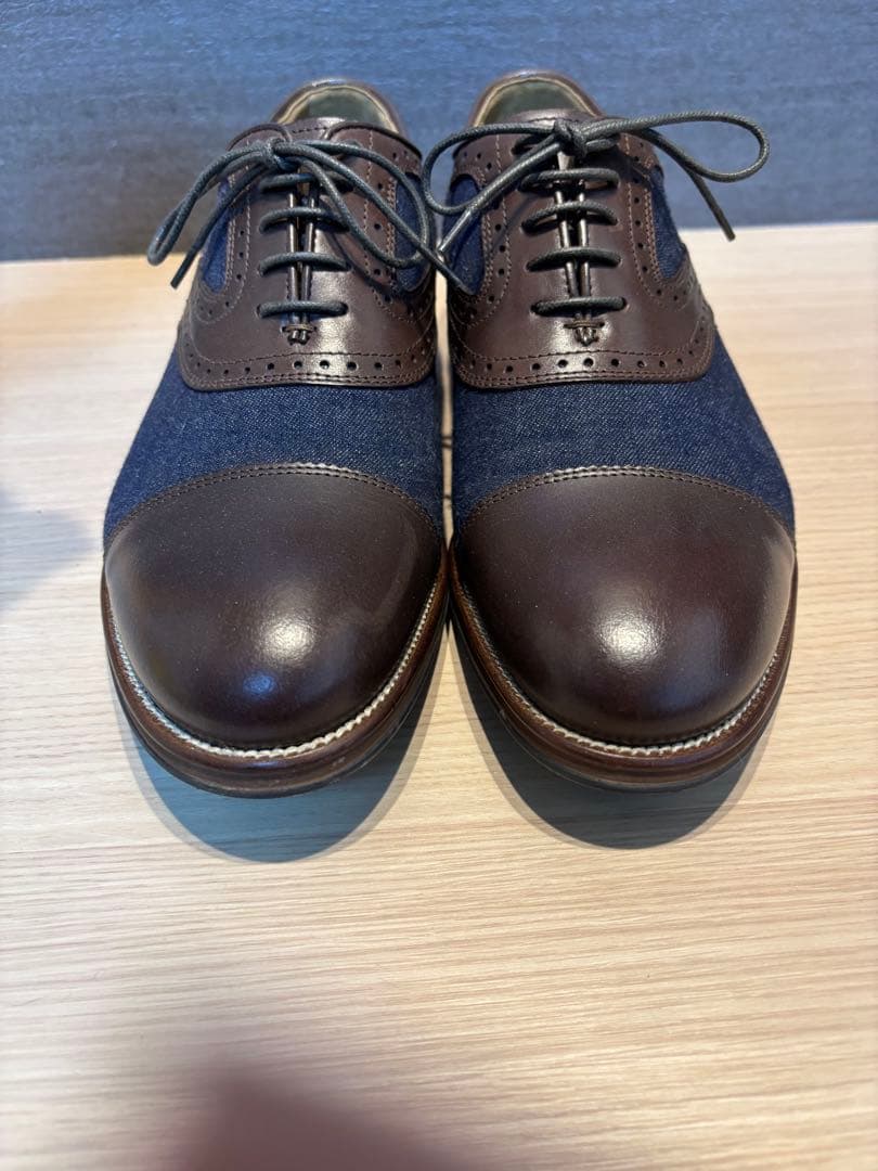 極美品キャサリンハムネットロンドン　31714 日本サイズ26.0cm目安