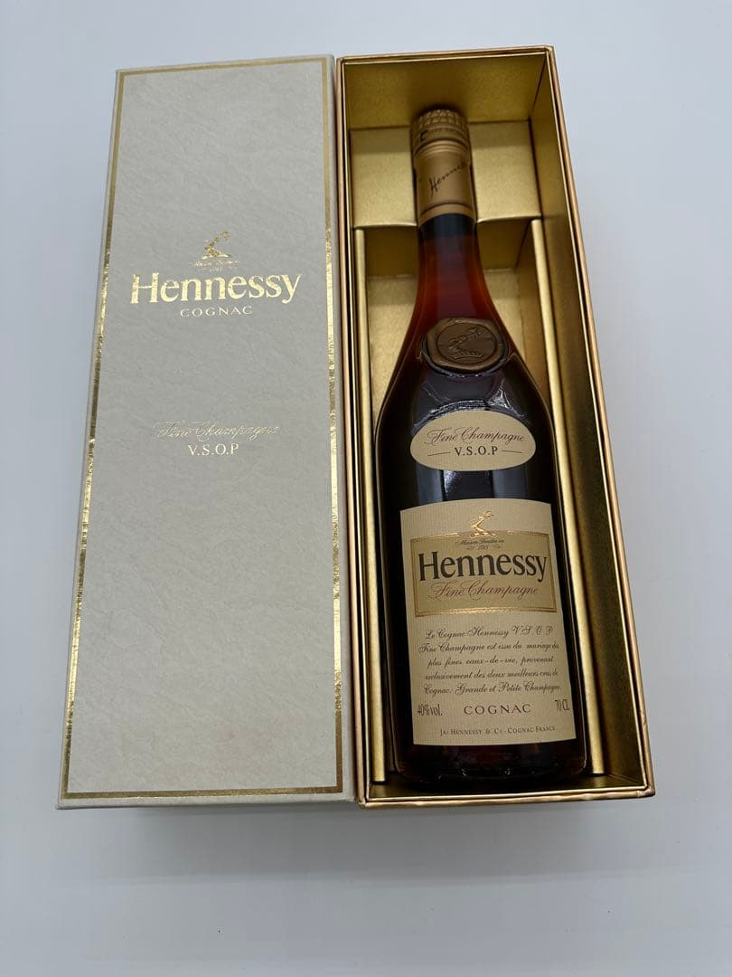 Hennessy V.S.O.P コニャック 700ml ギフトボックス入り