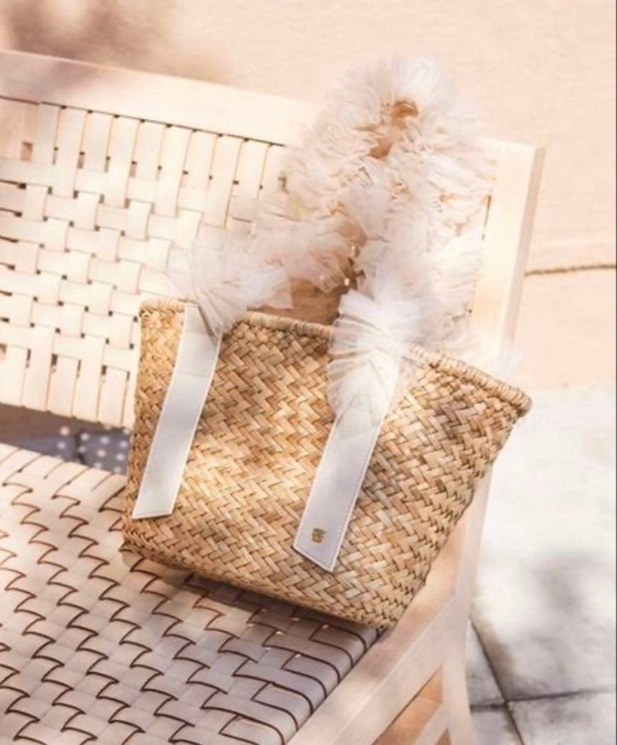 新品 SNIDEL ブレードチュールバッグ アイボリー　スナイデルカゴバッグ