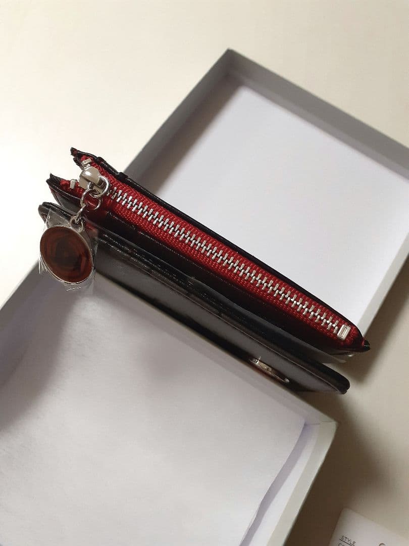 SAMANTHAVEGA『NARUTO-ナルト- 疾風伝』「うちはイタチ」折財布