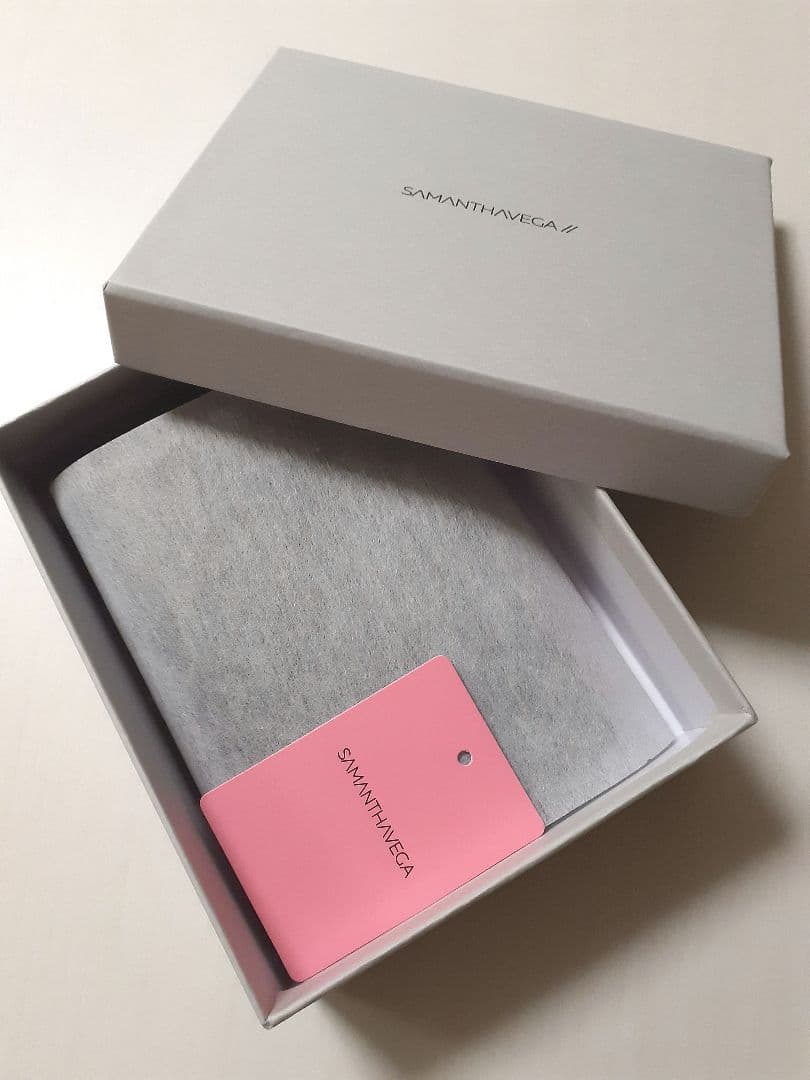 SAMANTHAVEGA『NARUTO-ナルト- 疾風伝』「うちはイタチ」折財布