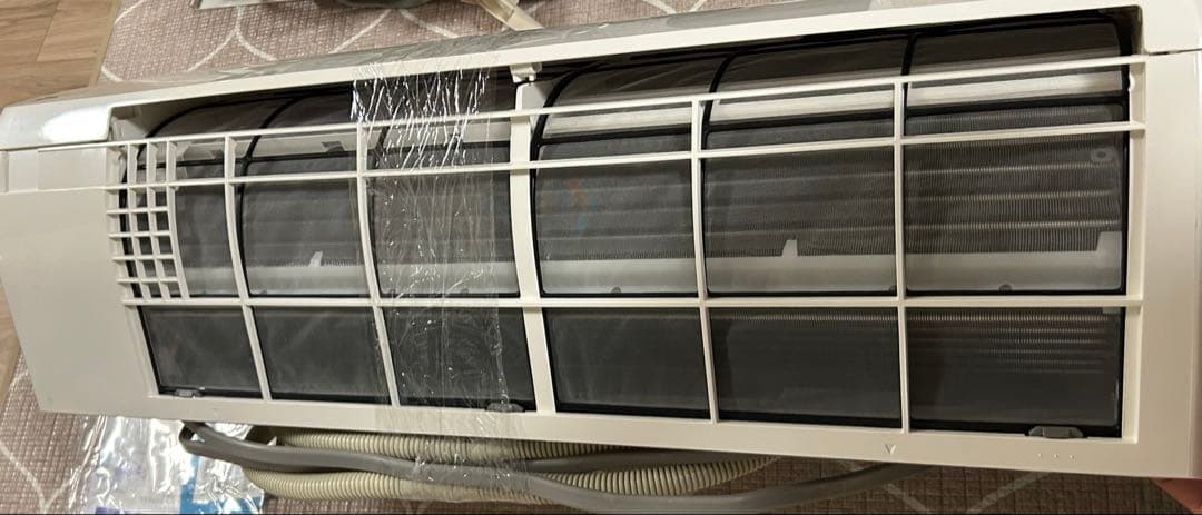 ほぼ未使用　ダイキン エアコン F283ATES　2023年製