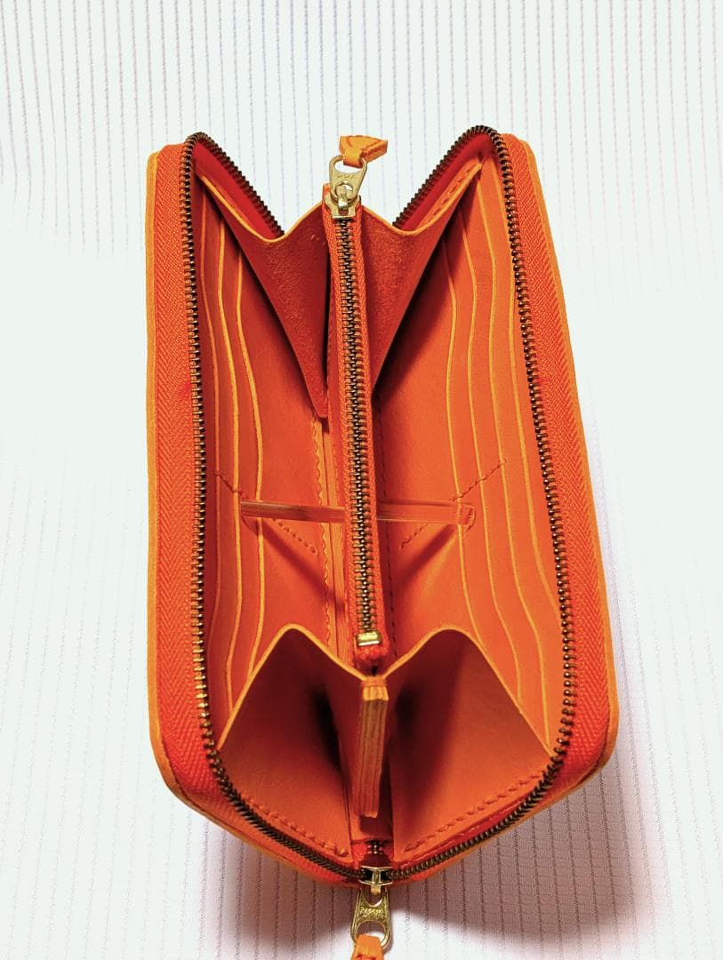 台形ラウンドファスナーウォレット 本革 ヌメ革 【オレンジ】