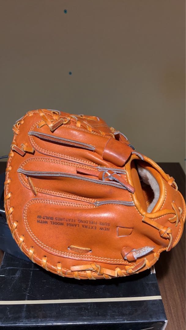 ミズノ ワールドウィン 赤カップ硬式キャッチャーミット