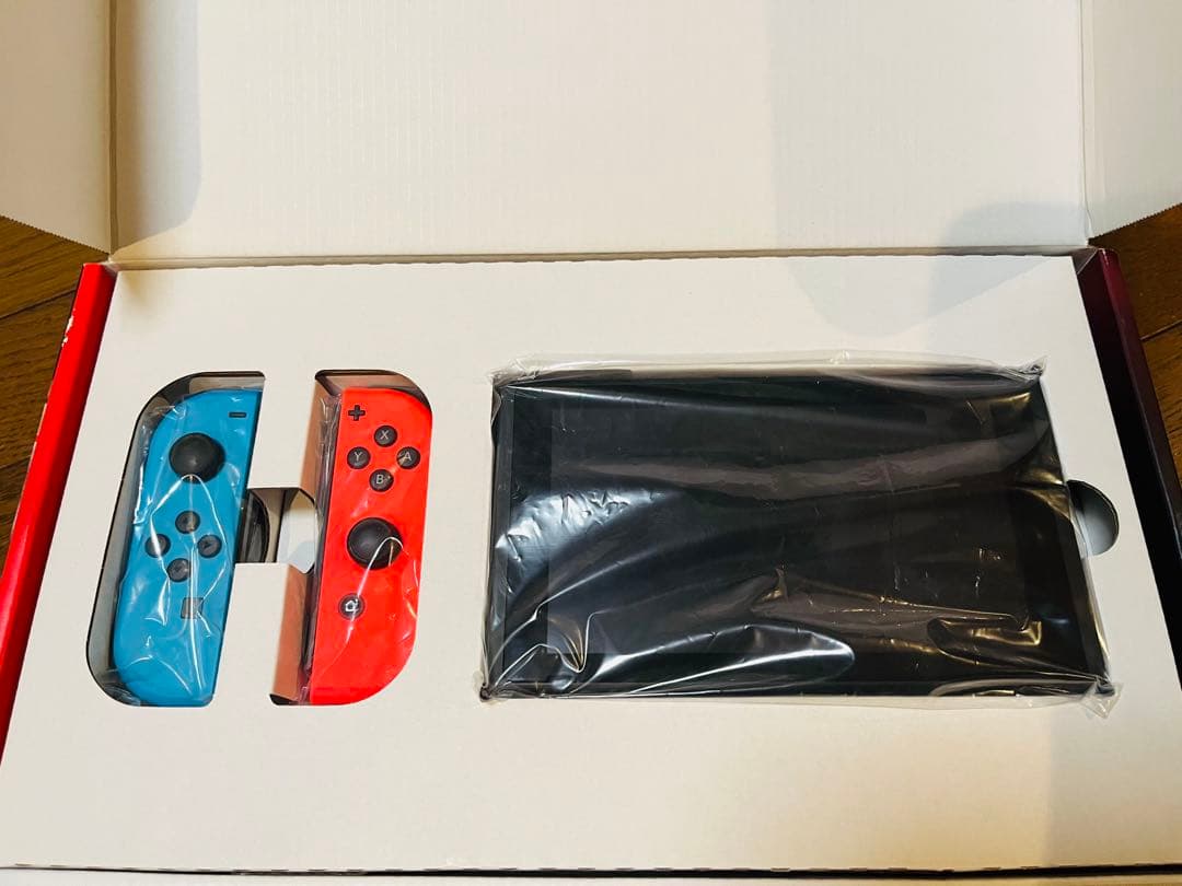 【美品】Nintendo Switch本体フルセット　箱付き