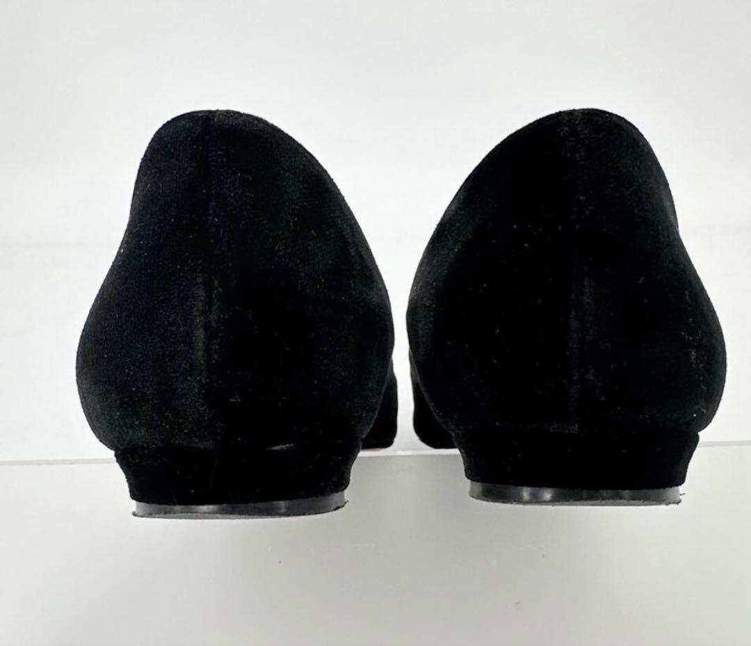 【マノロブラニク】MANOLO BLAHNIK ハンギシ　フラットパンプス