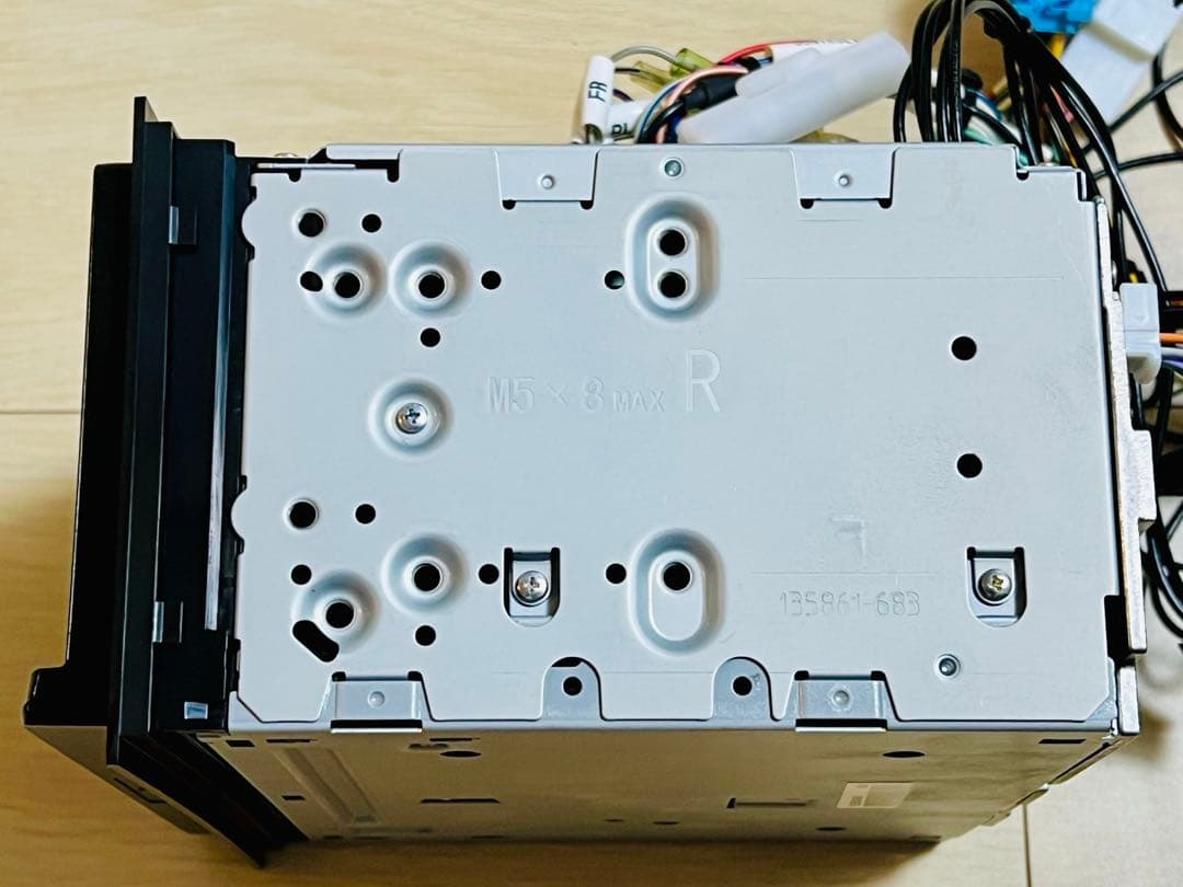 ECLIPSE Future Link AVN-Z05i 7インチナビ