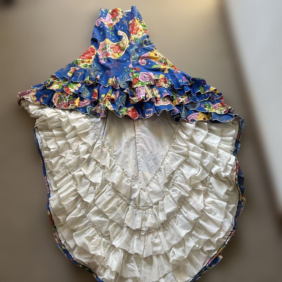 フラメンコ　バタデコーラ