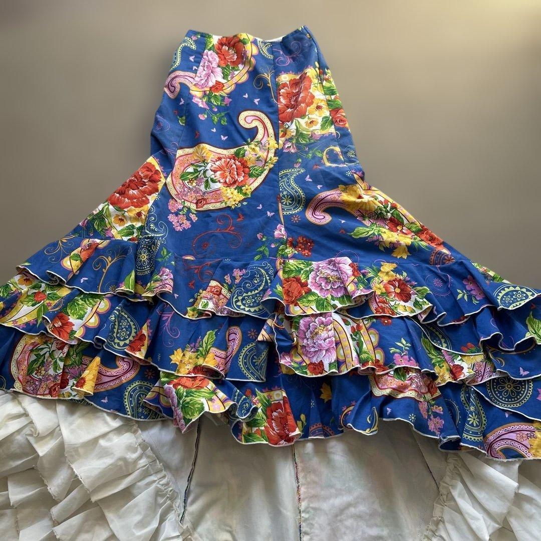 フラメンコ　バタデコーラ