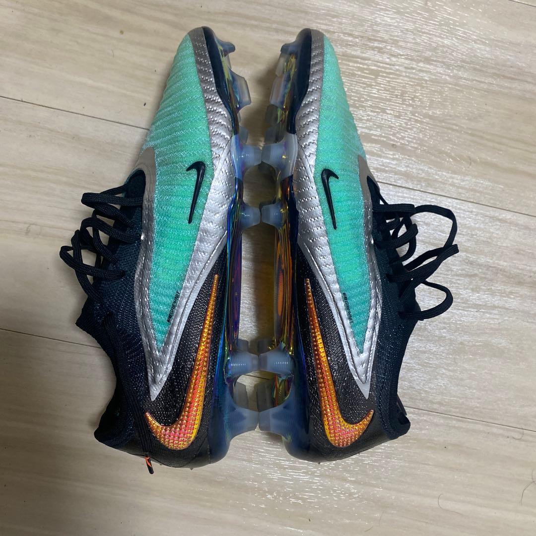 Nike Phantom サッカーシューズ