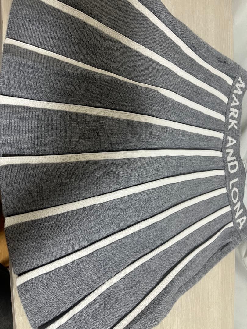 定価4.6万 MARK&LONA ウール ニットスカート 36 グレー 暖か