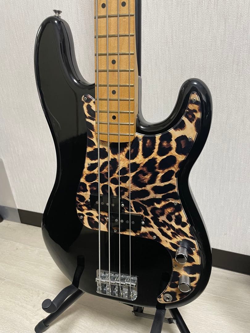 ベース Fender Player Series Precision Bass