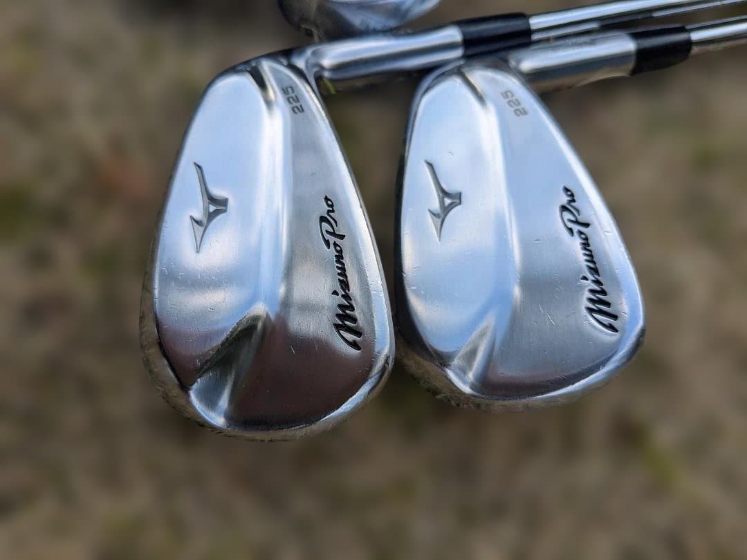 MizunoPro225（６～PW）NSPRO950GHneoミズノプロ225